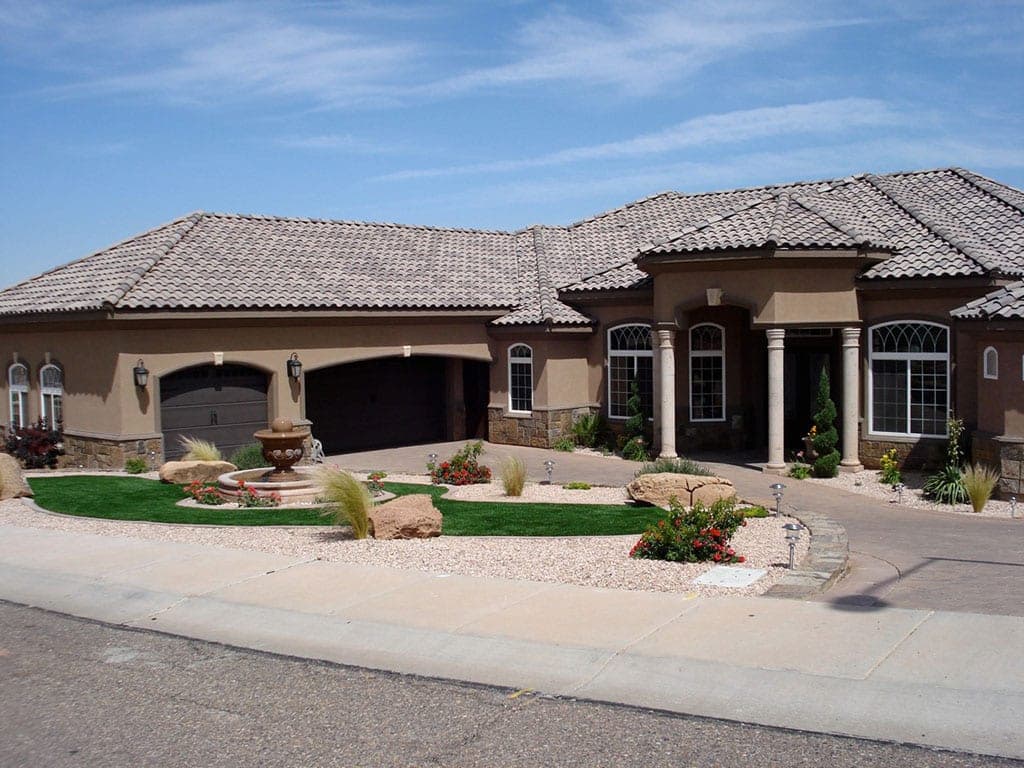 Pinetop-Lakeside mountain home setting