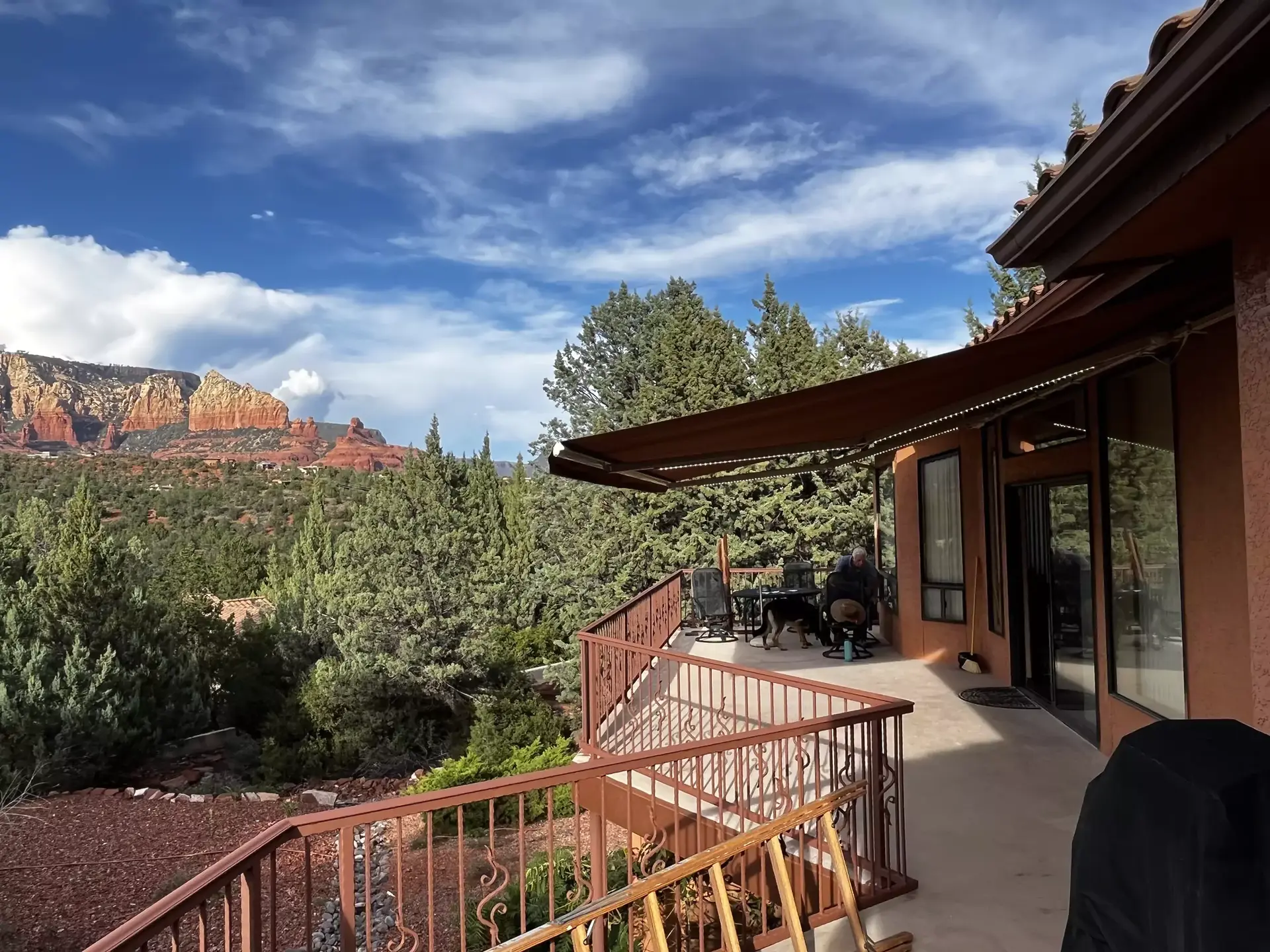 Northern Arizona outdoor living area with views